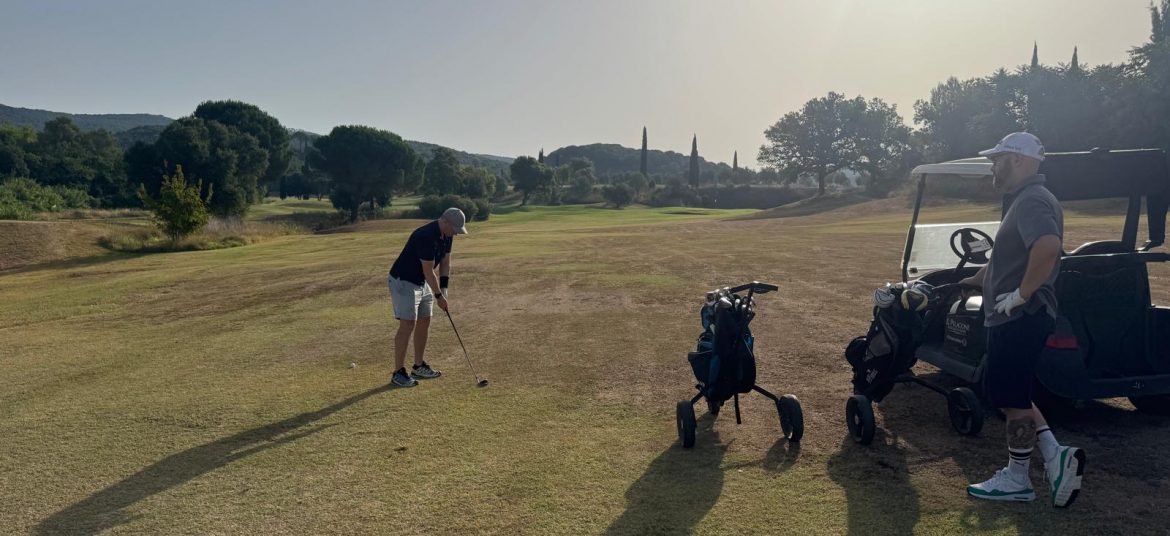 Golg on courseLesson
